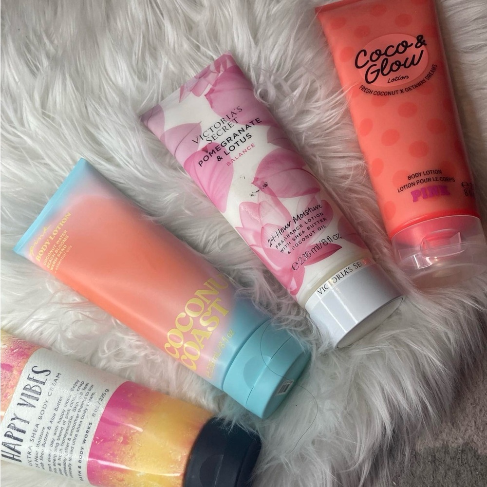Victoria's Secret Pink and White Bath & Body Collection